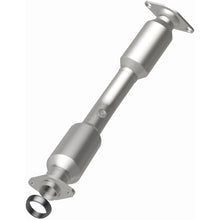 Load image into Gallery viewer, Magnaflow Catalytic Converter Direct Fit MagnaFlow Conv DF 07-08 Nissan Sentra 2.0L (49 State)
