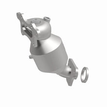 Load image into Gallery viewer, Magnaflow Catalytic Converter Direct Fit MagnaFlow Conv DF California 09-13 Honda Fit 1.5L
