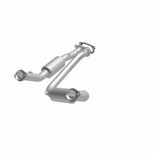 Load image into Gallery viewer, Magnaflow Catalytic Converter Direct Fit MagnaFlow Conv Direct Fit 04-06 Ford Ranger 4.0L
