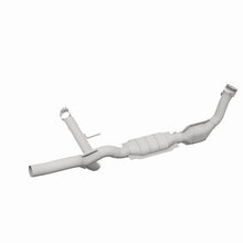 Load image into Gallery viewer, Magnaflow Catalytic Converter Direct Fit MagnaFlow Conv Direct Fit 2005 Ford F150 V8
