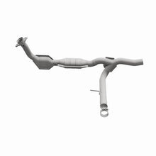 Load image into Gallery viewer, Magnaflow Catalytic Converter Direct Fit MagnaFlow Conv Direct Fit 2005 Ford F150 V8
