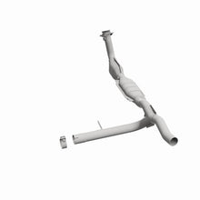 Load image into Gallery viewer, Magnaflow Catalytic Converter Direct Fit MagnaFlow Conv Direct Fit 2005 Ford F150 V8
