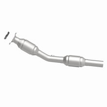 Load image into Gallery viewer, Magnaflow Catalytic Converter Direct Fit MagnaFlow Conv Direct Fit Converter 05-08 Toyota Corolla 1.8L

