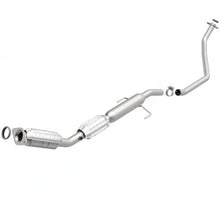 Load image into Gallery viewer, Magnaflow Catalytic Converter Direct Fit MagnaFlow Converter Direct Fit California 09-11 Toyota Corolla / Matrix L4-1.8LGAS
