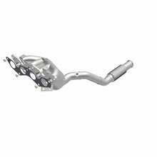 Load image into Gallery viewer, Magnaflow Catalytic Converter Direct Fit MagnaFlow DF Conv 2018-2021 Ford EcoSport Single Manifold 2L
