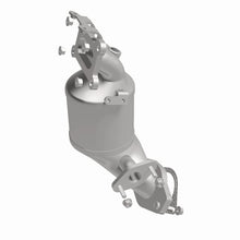 Load image into Gallery viewer, Magnaflow Catalytic Converter Direct Fit MagnaFlow DF Conv 2021 Nissan Altima Single Manifold 2.5L
