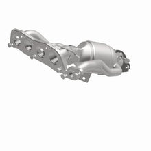 Load image into Gallery viewer, Magnaflow Catalytic Converter Direct Fit MagnaFlow DF Conv 21-22 Toyota Corolla 2.0L OEM

