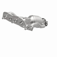 Load image into Gallery viewer, Magnaflow Catalytic Converter Direct Fit MagnaFlow DF Conv 21-22 Toyota Corolla 2.0L OEM
