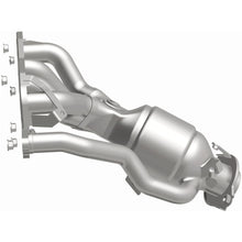 Load image into Gallery viewer, Magnaflow Catalytic Converter Direct Fit MagnaFlow DF Conv 21-22 Toyota Corolla 2.0L OEM
