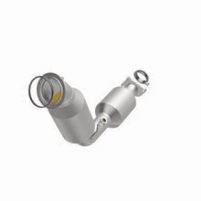 Load image into Gallery viewer, Magnaflow Catalytic Converter Direct Fit MagnaFlow DF Conv 22-24 Tundra 3.4 Right OEM
