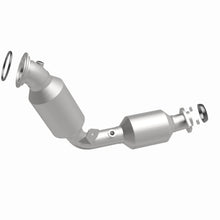 Load image into Gallery viewer, Magnaflow Catalytic Converter Direct Fit MagnaFlow DF Conv 22-24 Tundra 3.4 Right OEM
