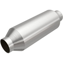 Load image into Gallery viewer, Magnaflow Catalytic Converter Universal MagnaFlow California Grade CARB Compliant Universal Catalytic Converter 3.00 CA 4in Spun
