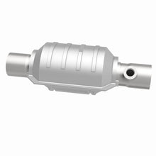 Load image into Gallery viewer, Magnaflow Catalytic Converter Universal MagnaFlow Conv Univ 1.75 Single O2 Boss
