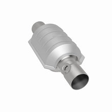 Load image into Gallery viewer, Magnaflow Catalytic Converter Universal MagnaFlow Conv Univ 1.75 Single O2 Boss
