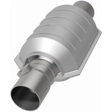 Load image into Gallery viewer, Magnaflow Catalytic Converter Universal MagnaFlow Conv Univ 1.75 Single O2 Boss
