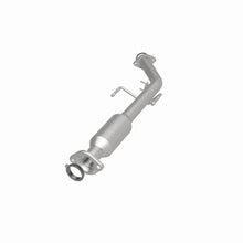 Load image into Gallery viewer, MagnaFlow Exhaust Products Catalytic Converter MagnaFlow Exhaust Products Magnaflow HM Grade Direct-Fit Catalytic Converter 23135
