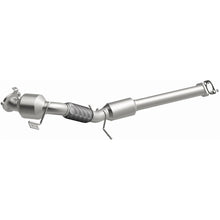 Load image into Gallery viewer, MagnaFlow Exhaust Products Catalytic Converter MagnaFlow Exhaust Products Magnaflow OEM Grade Direct-Fit Catalytic Converter 21-685
