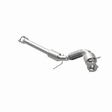 Load image into Gallery viewer, MagnaFlow Exhaust Products Catalytic Converter MagnaFlow Exhaust Products Magnaflow OEM Grade Direct-Fit Catalytic Converter 21-685
