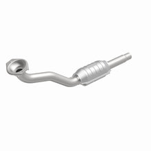 Load image into Gallery viewer, MagnaFlow Exhaust Products Catalytic Converter MagnaFlow Exhaust Products Magnaflow Standard Grade Direct-Fit Catalytic Converter 22923
