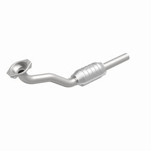 Load image into Gallery viewer, MagnaFlow Exhaust Products Catalytic Converter MagnaFlow Exhaust Products Magnaflow Standard Grade Direct-Fit Catalytic Converter 22924
