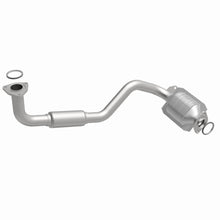Load image into Gallery viewer, MagnaFlow Exhaust Products Catalytic Converter MagnaFlow Exhaust Products Magnaflow Standard Grade Direct-Fit Catalytic Converter 23109

