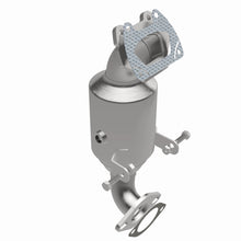 Load image into Gallery viewer, MagnaFlow Exhaust Products Catalytic Converter with Integrated Exhaust Manifold MagnaFlow Exhaust Products Catalytic Converter with Integrated Exhaust Manifold 22-191

