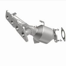 Load image into Gallery viewer, MagnaFlow Exhaust Products Catalytic Converter with Integrated Exhaust Manifold MagnaFlow Exhaust Products Catalytic Converter with Integrated Exhaust Manifold 23-113
