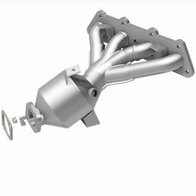 Load image into Gallery viewer, MagnaFlow Exhaust Products Catalytic Converter with Integrated Exhaust Manifold MagnaFlow Exhaust Products Catalytic Converter with Integrated Exhaust Manifold 23-113
