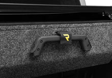Load image into Gallery viewer, Retrax Retractable Bed Covers Retrax 24-26 Toyota Tacoma 5ft Bed (Needs to Have Deck Rail Sys) RetraxPRO EZ-Off FRC-4000
