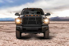 Load image into Gallery viewer, sema-2023-ford-superduty-11042023-lifestyle-02.jpg
