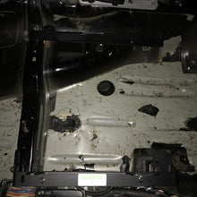 Load image into Gallery viewer, Planted Seat Bracket- Nissan 240SX (1989-1998) LOW - Passenger / Right  *For Side Mount Seats Only*
