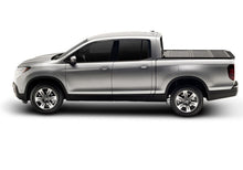 Load image into Gallery viewer, UnderCover 17-20 Honda Ridgeline 5ft Flex Bed Cover Bed Covers - Folding Undercover
