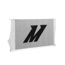 Load image into Gallery viewer, Mishimoto 2006-2013 BMW 335i/135i (Manual) Performance Aluminum Radiator Radiators Mishimoto
