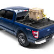 Load image into Gallery viewer, Retrax 15-18 F-150 Super Crew &amp; Super Cab 5.5ft Bed RetraxPRO XR Retractable Bed Covers Retrax
