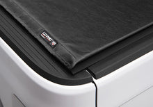 Load image into Gallery viewer, Truxedo 2020 Jeep Gladiator 5ft Lo Pro Bed Cover Bed Covers - Roll Up Truxedo
