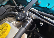 Load image into Gallery viewer, J&amp;L 20-24 Jeep Wrangler 2.0L Driver Side Oil Separator 3.0 - Black Anodized Oil Separators J&amp;L
