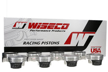 Load image into Gallery viewer, Wiseco Ford SOHC V8 4.6L 2 Val NA/Boost/Nitrous Top Ring Down .300in -13.0cc 3.552 Bore 9.8:1 CR Piston Sets - Forged - 8cyl Wiseco
