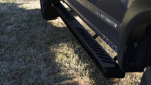 Load image into Gallery viewer, Lund 15-18 Ford F-150 SuperCrew Summit Ridge 2.0 Running Boards - Black Running Boards LUND
