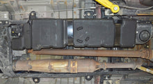 Load image into Gallery viewer, Titan Fuel Tanks 11-16 Ford F-250/F-350 PowerStroke Crew Cab Short Bed 60 Gallon XXL Mid-Ship Tank Fuel Tanks Titan Fuel Tanks
