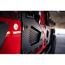 Load image into Gallery viewer, DV8 Offroad 18-22 Jeep Wrangler JL/JT Spec Series Half Doors - Front Set Doors DV8 Offroad
