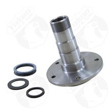 Load image into Gallery viewer, Yukon Gear Replacement Front Spindle For Dana 60 / 92-98 Ford F350 Spindles Yukon Gear &amp; Axle
