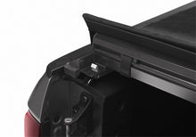 Load image into Gallery viewer, Truxedo 17-20 Honda Ridgeline 4ft 8in Lo Pro Bed Cover Bed Covers - Roll Up Truxedo
