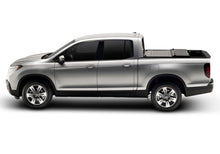 Load image into Gallery viewer, UnderCover 17-20 Honda Ridgeline 5ft Flex Bed Cover Bed Covers - Folding Undercover
