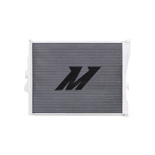 Load image into Gallery viewer, Mishimoto 99-06 BMW 323i/323i/328i/330i w/ Auto Transmission Performance Aluminum Radiator Radiators Mishimoto
