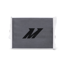 Load image into Gallery viewer, Mishimoto 99-06 BMW 323i/323i/328i/330i Performance Aluminum Radiator Radiators Mishimoto
