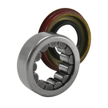 Load image into Gallery viewer, Yukon Gear Axle Bearing &amp; Seal Kit For Astro Van Rear Wheel Bearings Yukon Gear &amp; Axle
