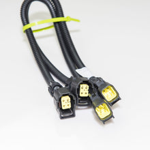 Load image into Gallery viewer, Kooks Chrysler 5.7L (09+)/ 6.1L/ &amp; 6.4L Hemi 02 Sensor Exts Wiring Harnesses Kooks Headers
