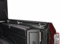 Load image into Gallery viewer, UnderCover 04-15 Nissan Titan 6.5ft Flex Bed Cover Bed Covers - Folding Undercover

