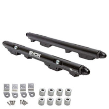 Load image into Gallery viewer, Snow LS3 60mm Injector Billet Fuel Rail Kit Fuel Rails Snow Performance
