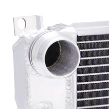 Load image into Gallery viewer, Mishimoto 99-06 BMW 323i/323i/328i/330i Performance Aluminum Radiator Radiators Mishimoto
